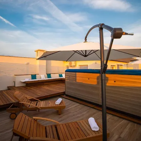 5-star Luxury Penthouse Hedera