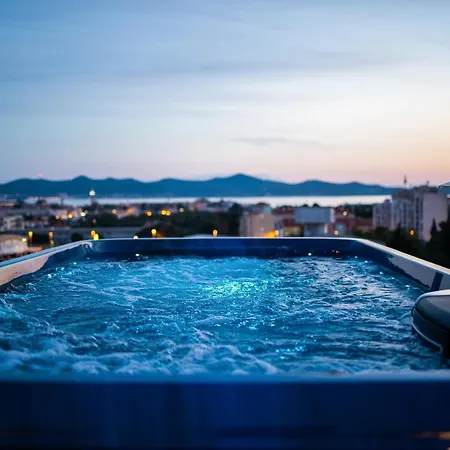 5-star Luxury Penthouse Hedera *