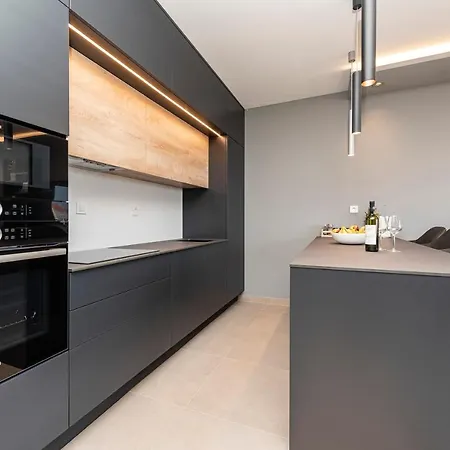 Апартаменты 5-star Luxury Penthouse Hedera