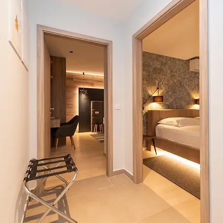 5-star Luxury Penthouse Hedera Apartment