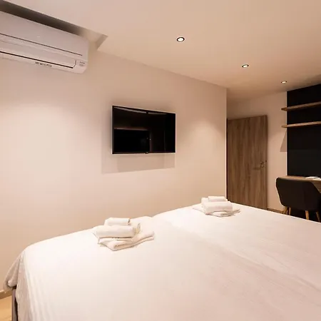 5-star Luxury Penthouse Hedera
