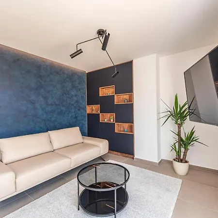5-star Luxury Penthouse Hedera *