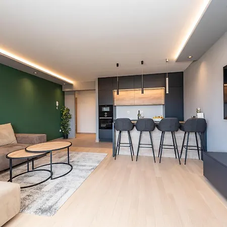 5-star Luxury Penthouse Hedera Apartment